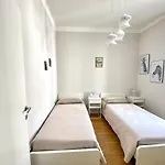 Comoluxhouse- Intero 아파트 코모