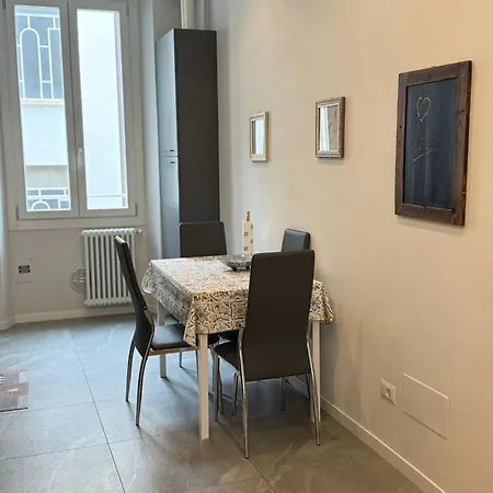 Apartament Comoluxhouse- Intero Como