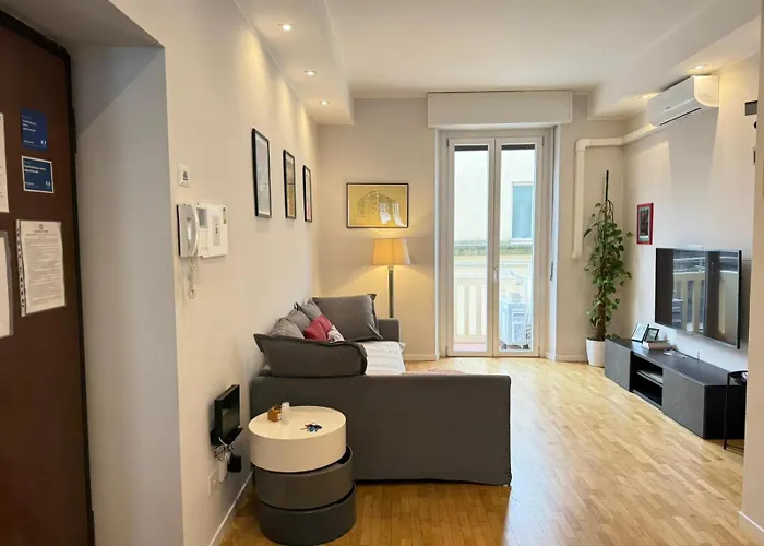 Comoluxhouse- Intero Daire *